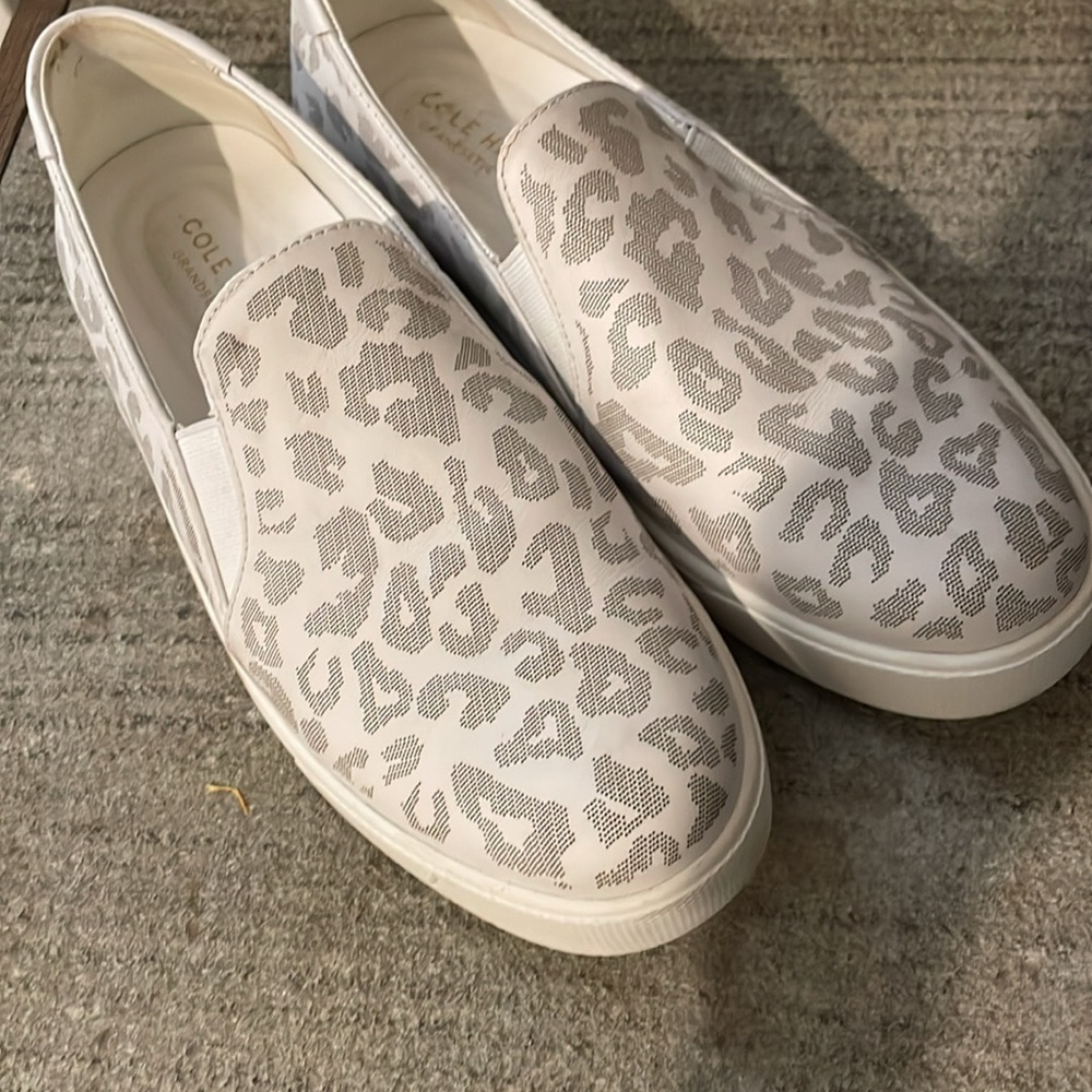 Cole Haan Grand Pro Spectator 2.0 Sneaker Women Size9 White Silver Leopard Print - Picture 12 of 12